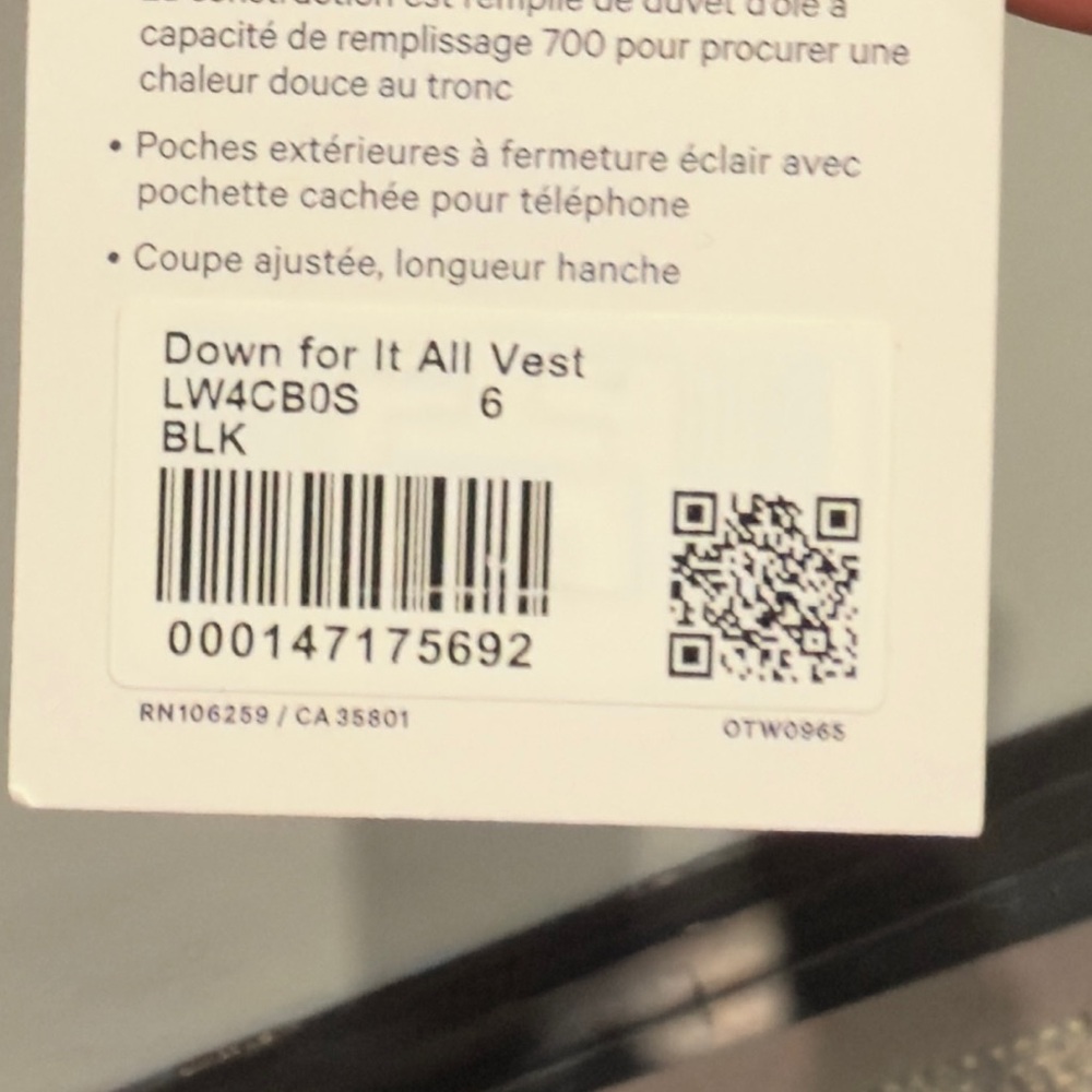 NWT - Lululemon Down For It All Vest Black Sleeveless Zip-Up - Picture 15 of 16